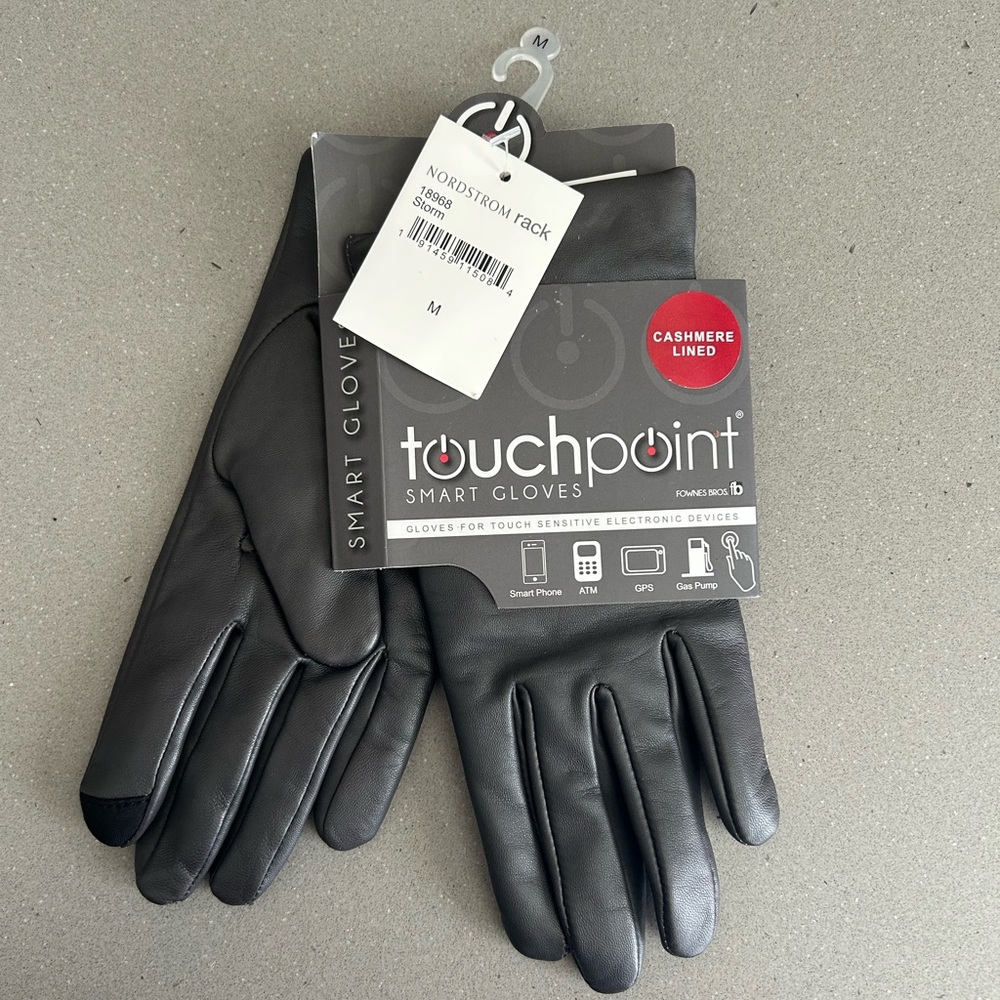 NWT Touchpoint Smart Nordstrom Gloves Cashmere lined M women’s